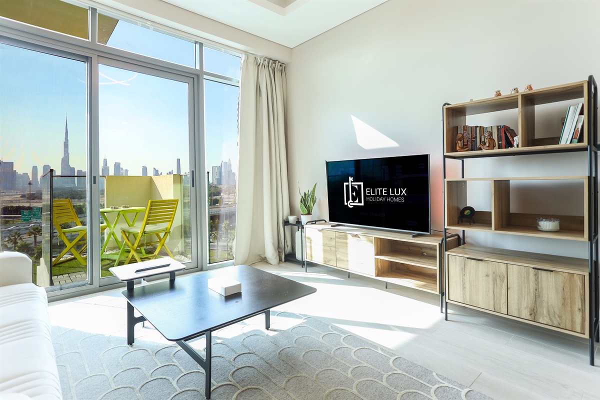 Skyline Oasis –1BHK Burj Khalifa View in Al Jaddaf — photo 2