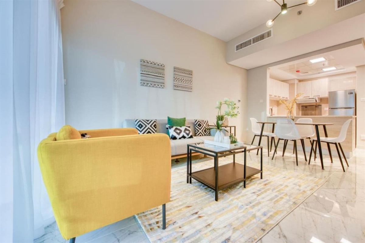 Stylish 1 BR + Pool & World Class Gym — photo 4