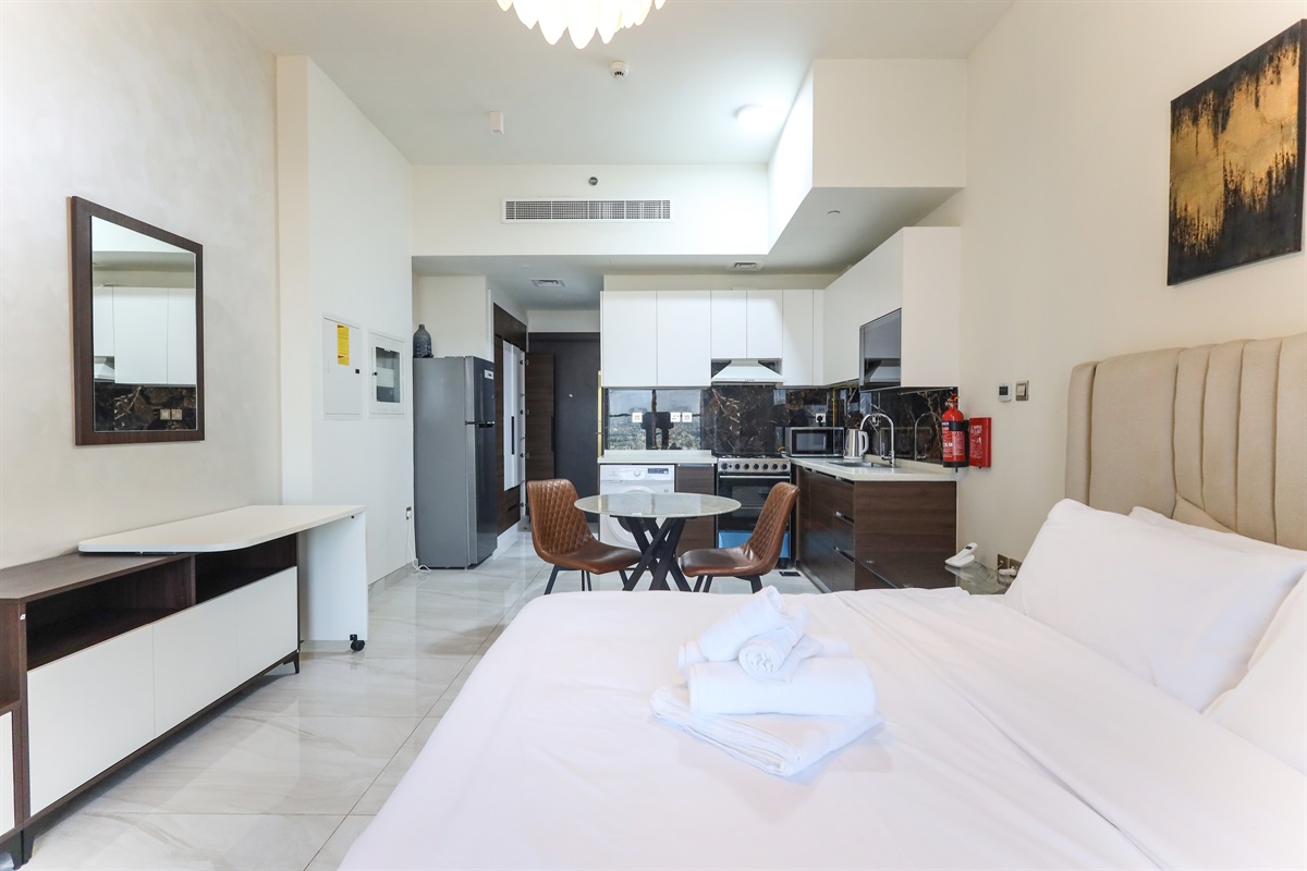 Stylish Studio at Jewelz by Danube, Dubai — photo 5