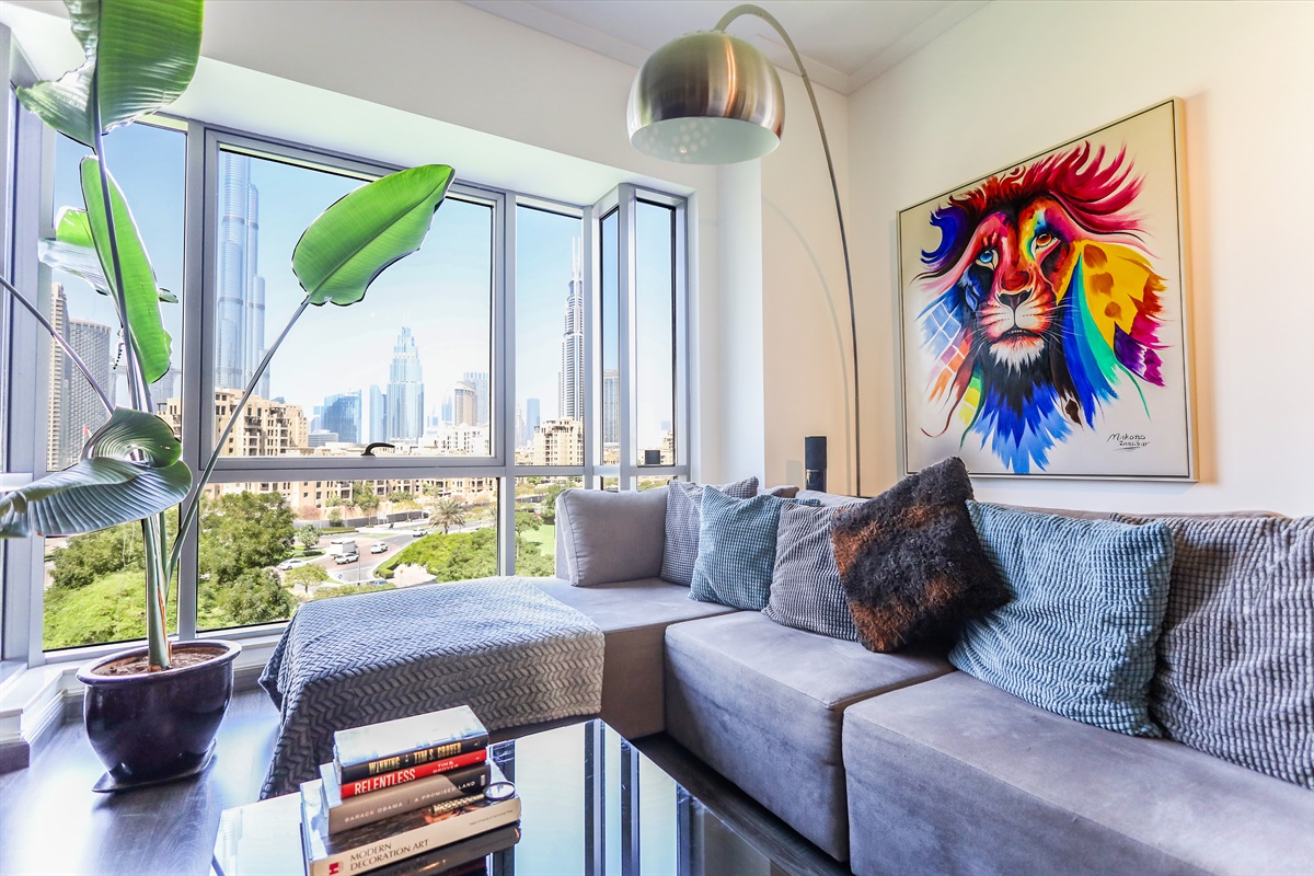Luxe 2BR Stunning Burj Khalifa View Downtown Dubai — photo 3