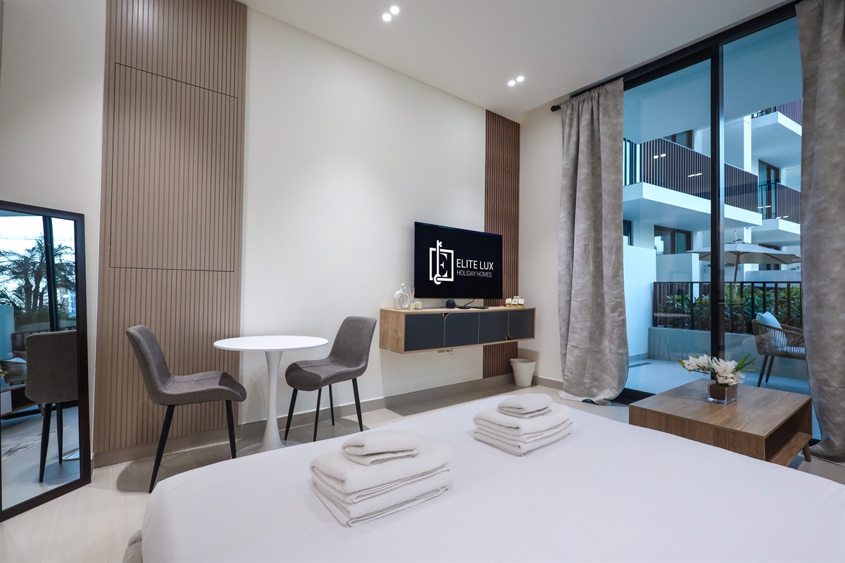 Stylish JVC Studio at Binghatti Aurora, Dubai — photo 5