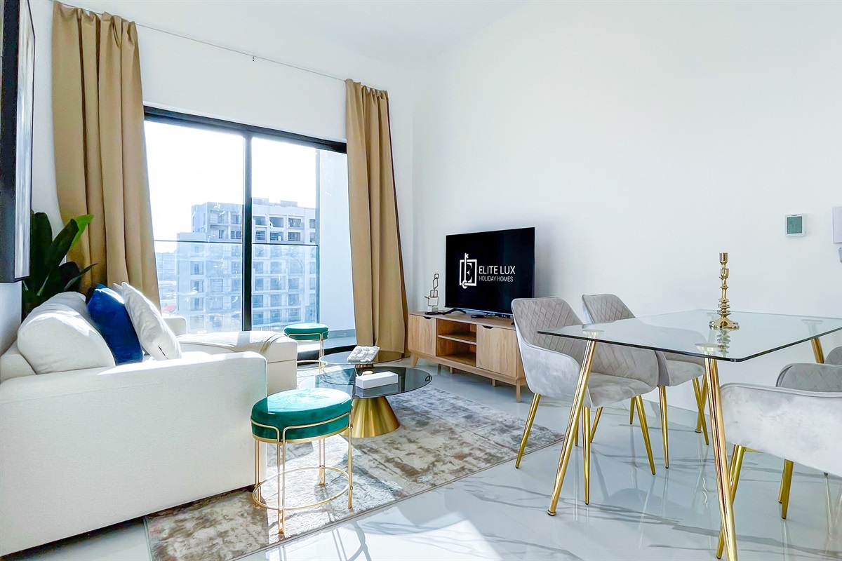Luxe Gardenia 2BR Haven in Dubai